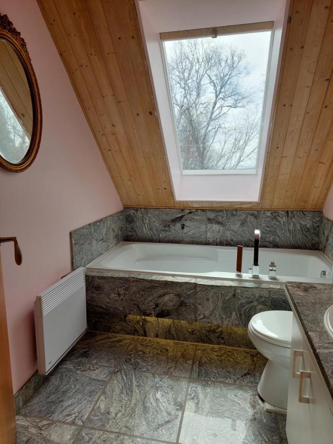La Nef Bleue Villa Tadoussac Exterior foto