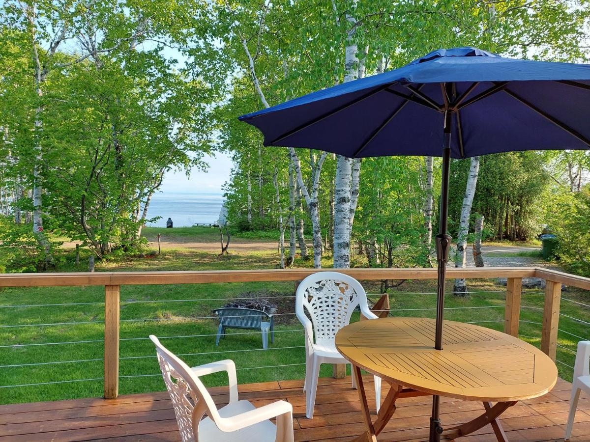 La Nef Bleue Villa Tadoussac Exterior foto