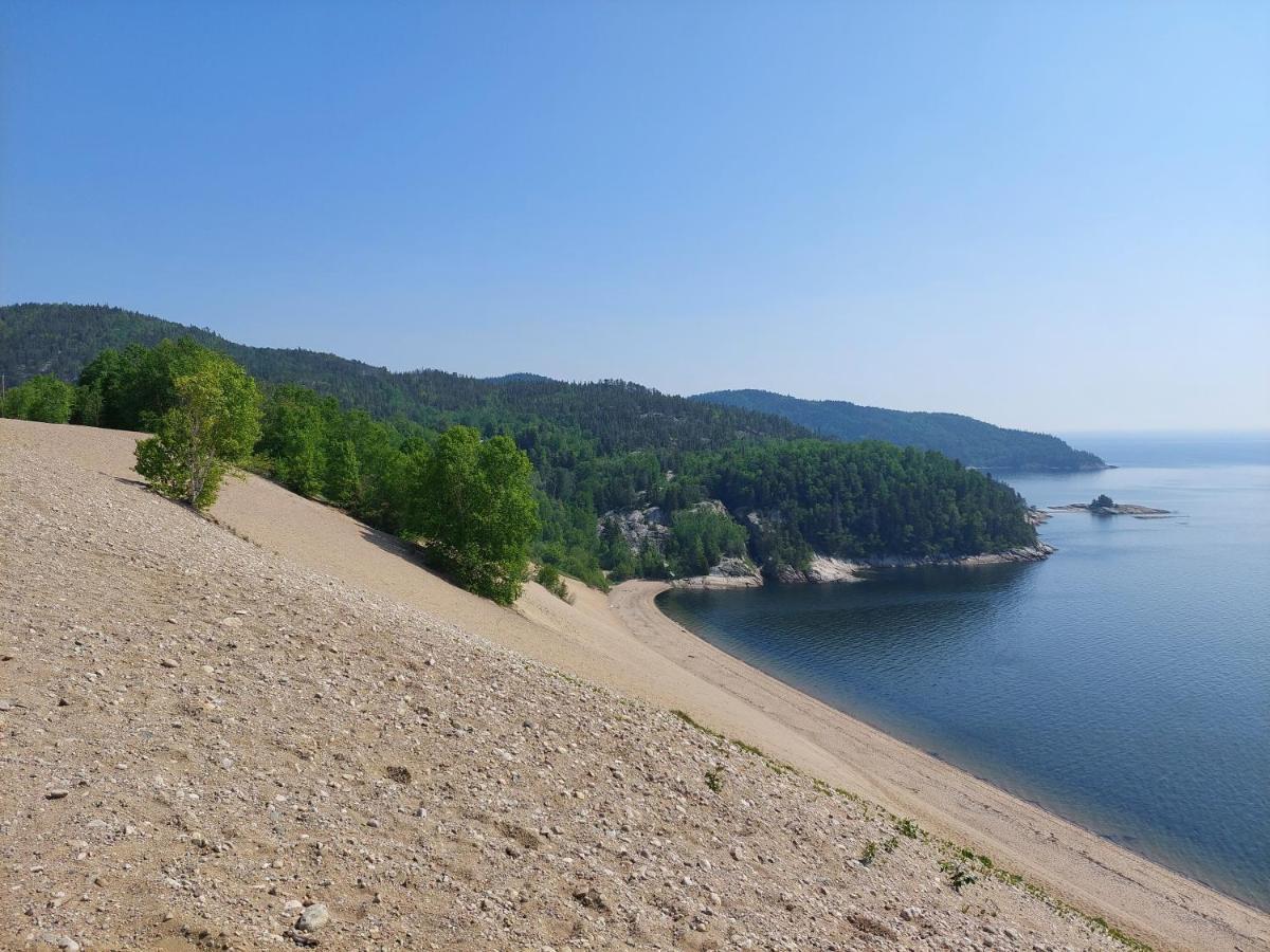 La Nef Bleue Villa Tadoussac Exterior foto